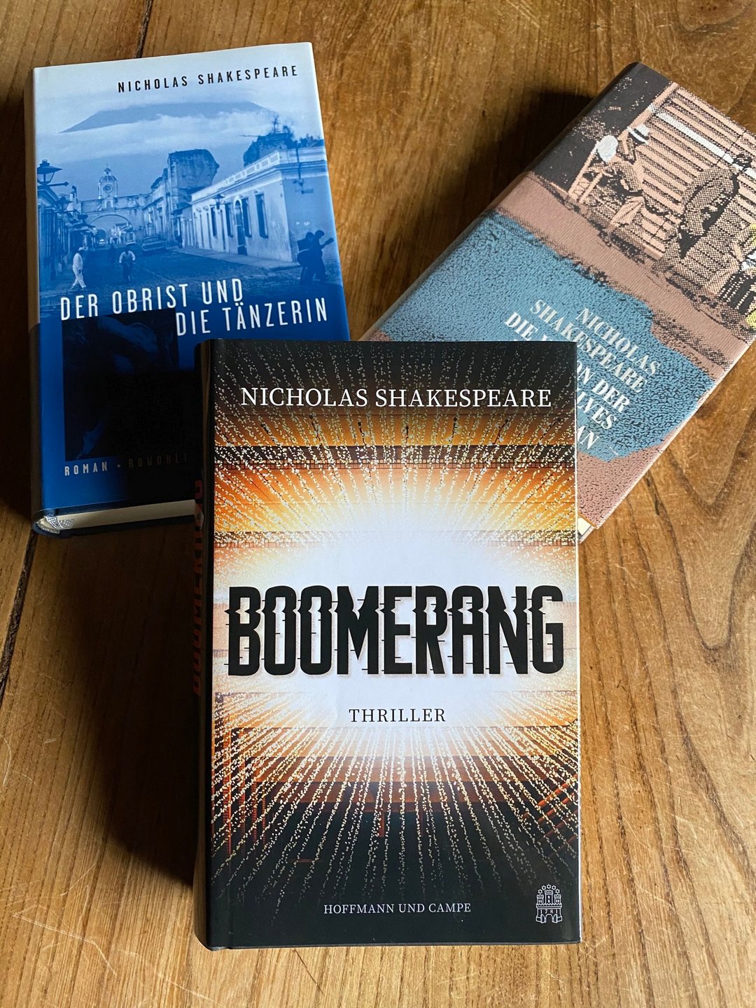 N. Shakespeare: Boomerang